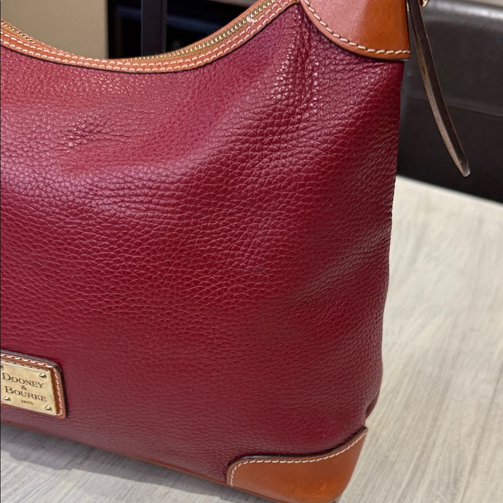 RARE Y2K Vintage Dooney & Bourke Red and Tan Pebbled Leather Hobo. EUC - Picture 3 of 16